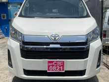 Toyota Hiace Commuter 2025 Van