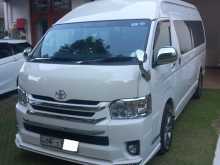 https://riyasewana.com/uploads/toyota-hiace-commuter-2016-1613523112971.jpg