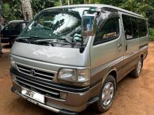 Toyota Hiace Convert Dolphin 2000 Van
