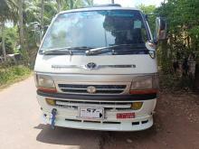 Toyota Hiace Dolphin LK102 1991 Van