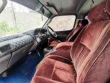 https://riyasewana.com/uploads/toyota-hiace-dolphin-171023486255.jpg