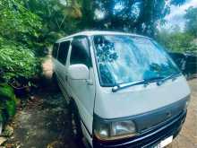 Toyota Hiace Dolphin LH113 1996 Van