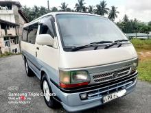 Toyota Hiace Dolphin 102 2001 Van