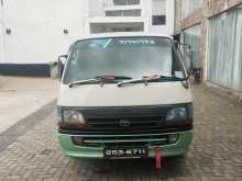 https://riyasewana.com/uploads/toyota-hiace-dolphin-1994-618135512703.jpg