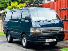 Toyota Hiace Dolphin LH162 1998 Van