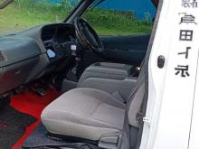 https://riyasewana.com/uploads/toyota-hiace-dolphin-28811366635.jpg