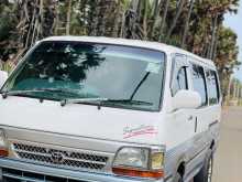 Toyota Hiace Dolphin 113 1993 Van