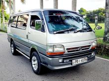 Toyota HIACE DOLPHIN SUPER GL TUCH AC 2002 Van