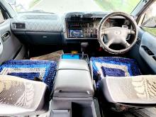 https://riyasewana.com/uploads/toyota-hiace-dolphin-3729596623.jpg