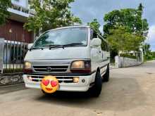 Toyota Hiace Dolphin 1995 Van