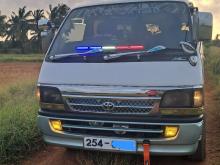 Toyota HIACE DOLPHIN LH113 SUPER GL 2000 Van