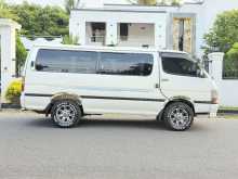 https://riyasewana.com/uploads/toyota-hiace-dolphin-42116124403.jpg