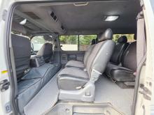 https://riyasewana.com/uploads/toyota-hiace-dolphin-42117126535.jpg