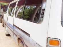 Toyota Hiace Dolphin 1999 Van