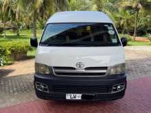 Toyota HIACE DUAL PURPOSE VEHICAL 2005 Van