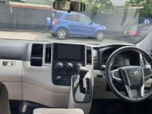 Toyota Hiace GDH 301R 2025 Van