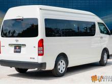 https://riyasewana.com/uploads/toyota-hiace-gl-2417093124253.jpg