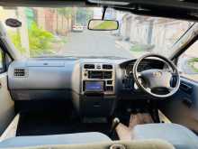 https://riyasewana.com/uploads/toyota-hiace-grand-2012-1411252212092.jpg