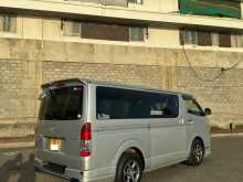 Toyota Hiace KDH 2007 Van