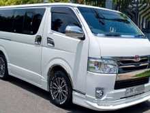 Toyota HIACE KDH 201 SUPER GL 2009 Van