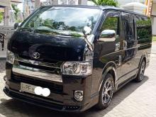 Toyota HIACE KDH 200 2006 Van