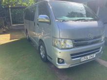 Toyota HIACE KDH 201 2011 Van