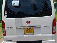 https://riyasewana.com/uploads/toyota-hiace-kdh-151710494502.jpg