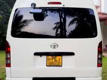 https://riyasewana.com/uploads/toyota-hiace-kdh-16111912345.jpg