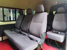 https://riyasewana.com/uploads/toyota-hiace-kdh-16111912433.jpg