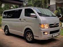 https://riyasewana.com/uploads/toyota-hiace-kdh-200-super-1113075031.jpg