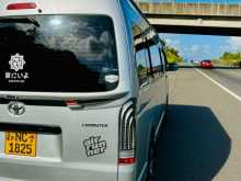 https://riyasewana.com/uploads/toyota-hiace-kdh-2010-2022340912302.jpg