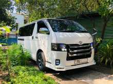 Toyota Hiace KDH 2011 Van