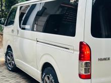 Toyota Hiace KDH DARK PRIME 2015 Van