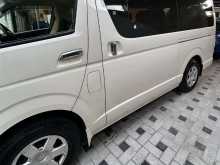 https://riyasewana.com/uploads/toyota-hiace-kdh-221547414323.jpg