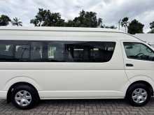 https://riyasewana.com/uploads/toyota-hiace-kdh-28153305693.jpg
