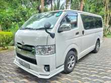 Toyota Hiace KDH 201 PN 2011 Van