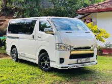 Toyota Hiace KDH Super GL 2011 Van