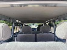 https://riyasewana.com/uploads/toyota-hiace-kdh-811085524872.jpg