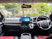 https://riyasewana.com/uploads/toyota-hiace-kdh201-182149344463.jpg