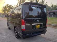 https://riyasewana.com/uploads/toyota-hiace-kdh201-42112134113.jpg