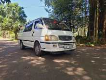 Toyota Hiace KZH110 1997 Van