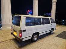 Toyota Hiace LH61 Long 1989 Van