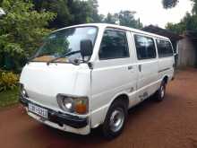 https://riyasewana.com/uploads/toyota-hiace-lh-1980-237085512403.jpg