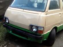 Toyota HIACE LH20 1986 Van