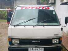Toyota Hiace LH51 1988 Van
