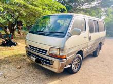 Toyota Hiace LH102 1990 Van