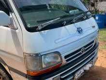 Toyota HIACE LH102 SUPER GL 1993 Van