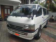 Toyota Hiace LH102 1990 Van