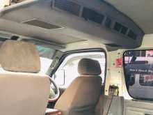 https://riyasewana.com/uploads/toyota-hiace-lh113-1993-1915522112663.jpg