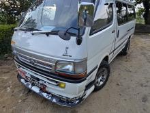 https://riyasewana.com/uploads/toyota-hiace-lh113-2221100417853.jpg